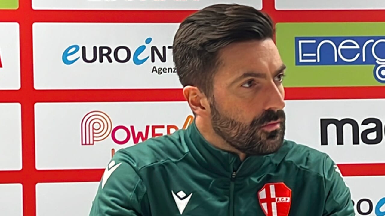 Padova in Gran Foma: Mister Andreoletti Avverte «Con la Feralpi È Cruciale Elevare il Gioco per Strappare i 3 Punti!»