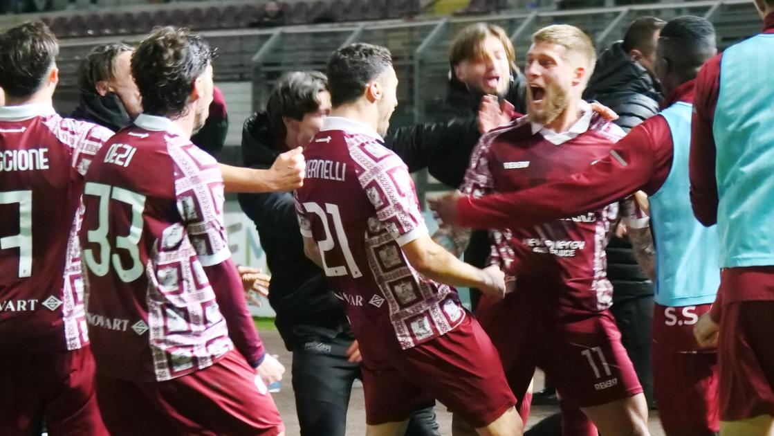 Il Dramma fino all’Ultimo: Ravasio Consegna ai Rimontanti Amaranto una Vittoria Inestimabile!