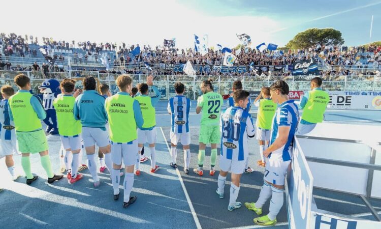 Pescara ai playoff: scopri il nuovo avversario e tutte le date cruciali!